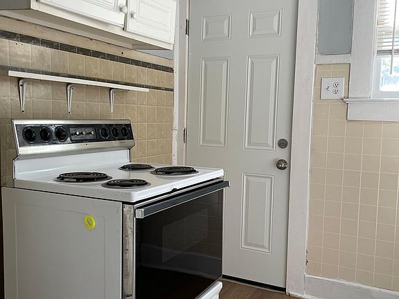 5th image of 605 N Cleveland St #3