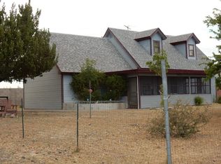 20582 E Antelope Rd, Cordes Lakes, AZ 86333