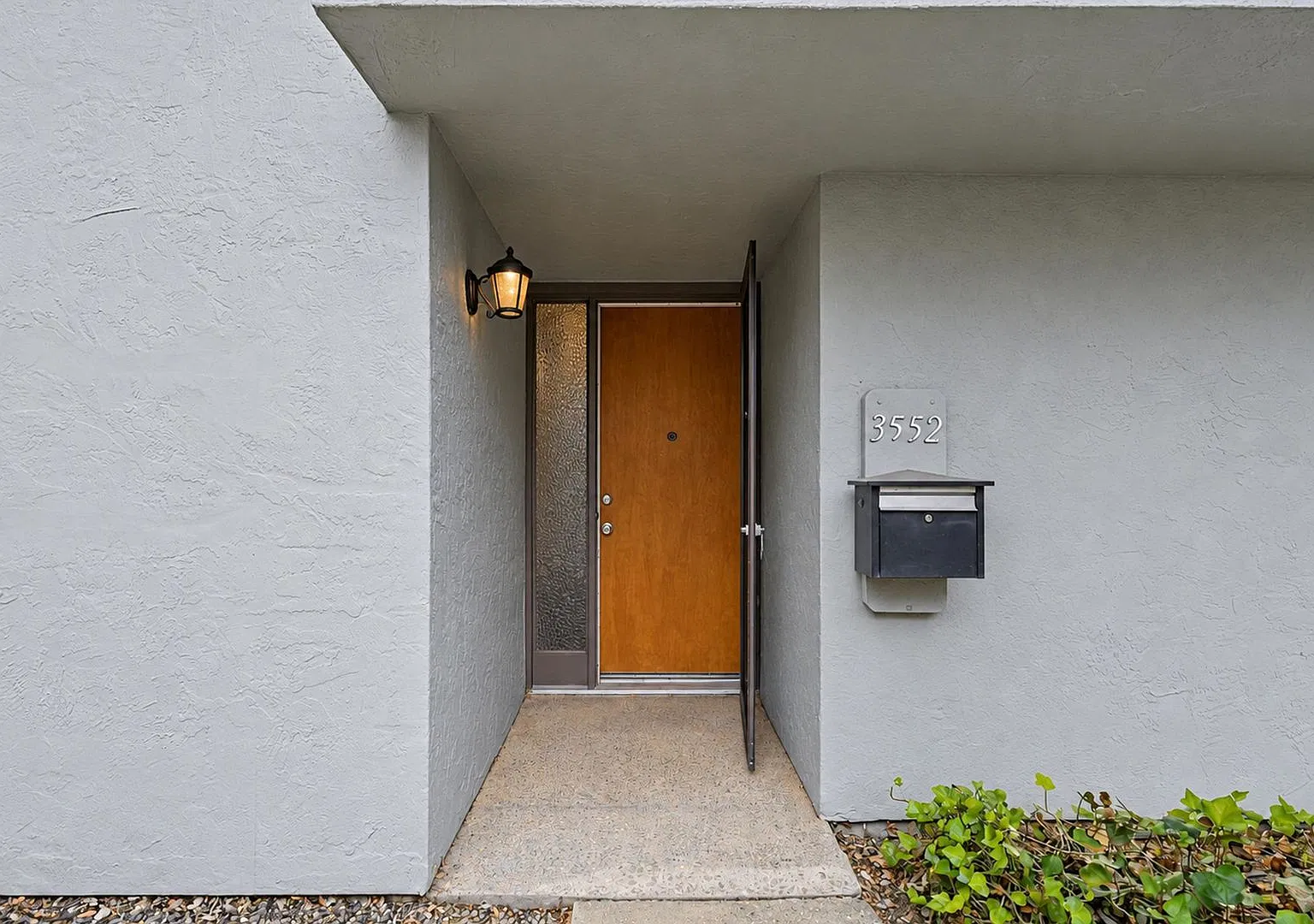 3 bed 1.5 bath North Napa Condo for Rent — Photo 3