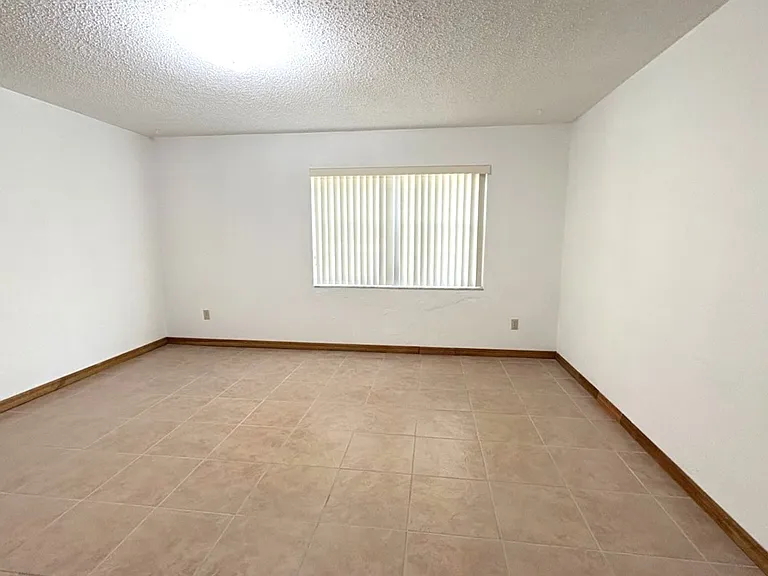 910 Big Tree Rd #4-2 — Photo 11