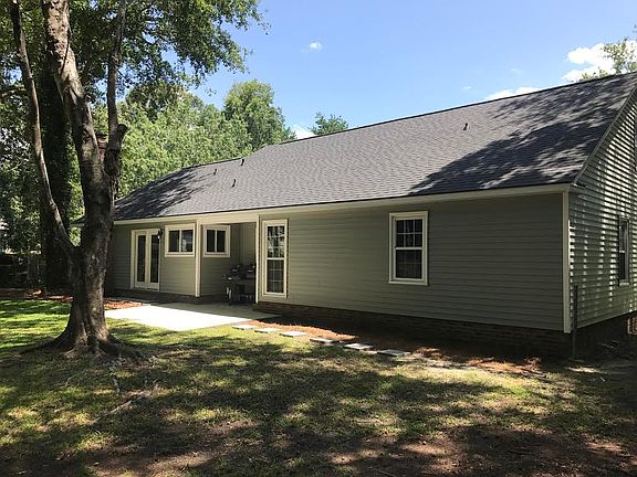 4th image of 125 Mill Pond Ct