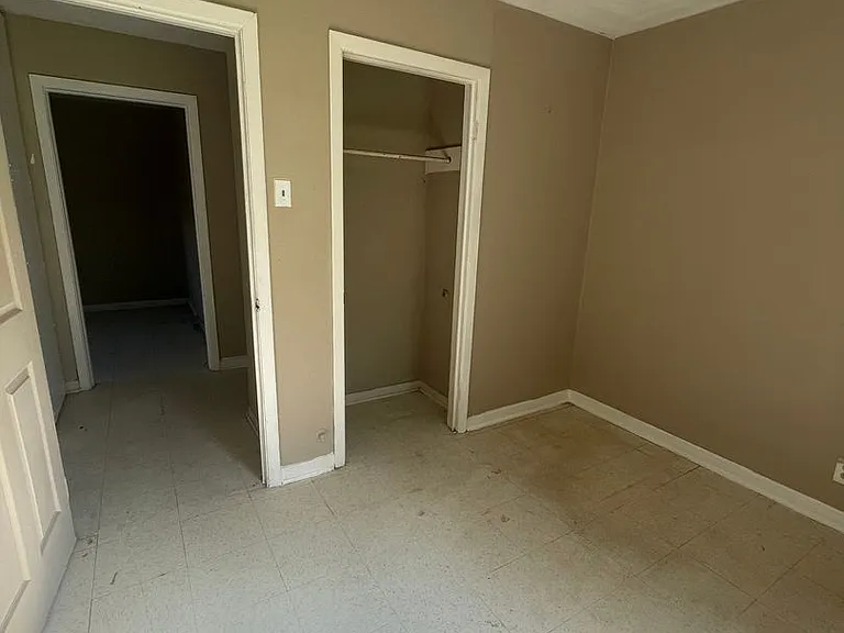 1110 Arnold Dr — Photo 6