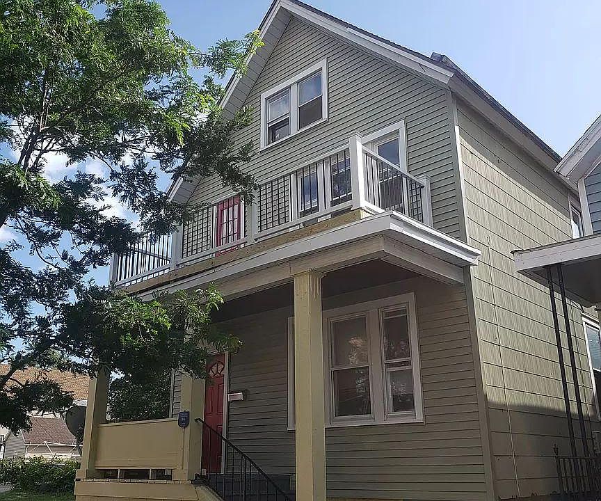 1st image of 36 Lowell Pl #1