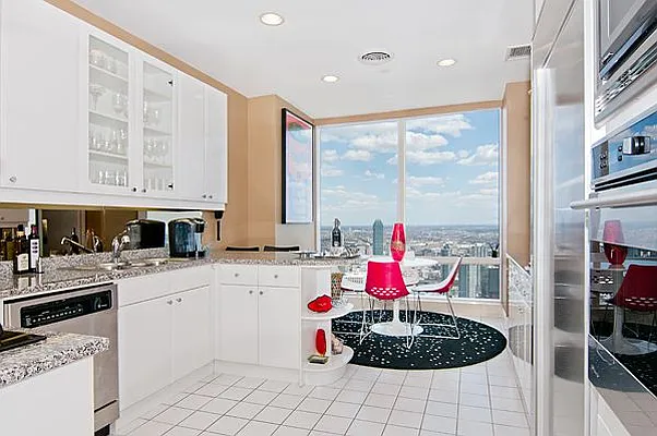 Rented by RSNY Realty | media 30