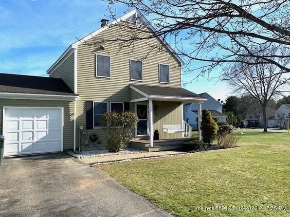 25 Summit Cir, Westbrook, ME 04092