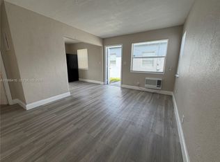 (Undisclosed Address), Hollywood, FL 33020