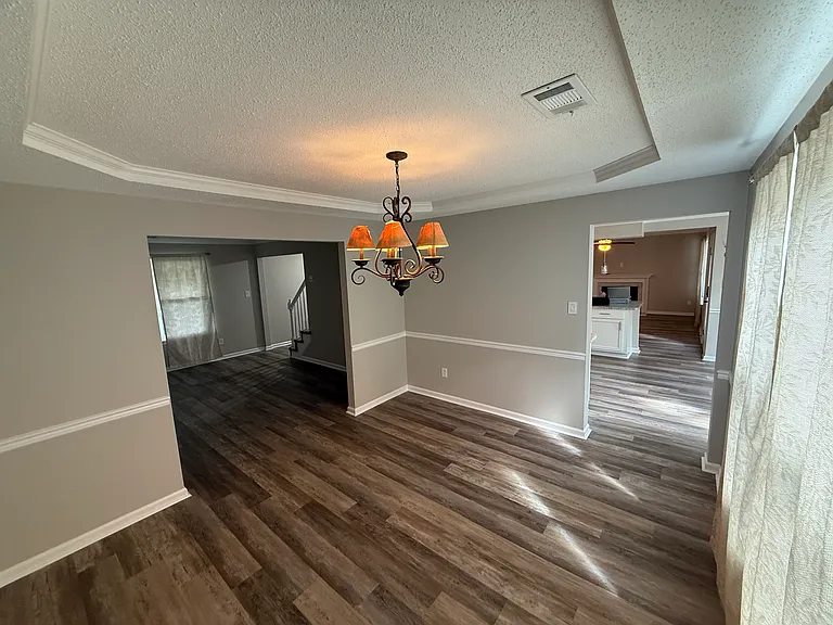 3176 Amador Dr — Photo 5