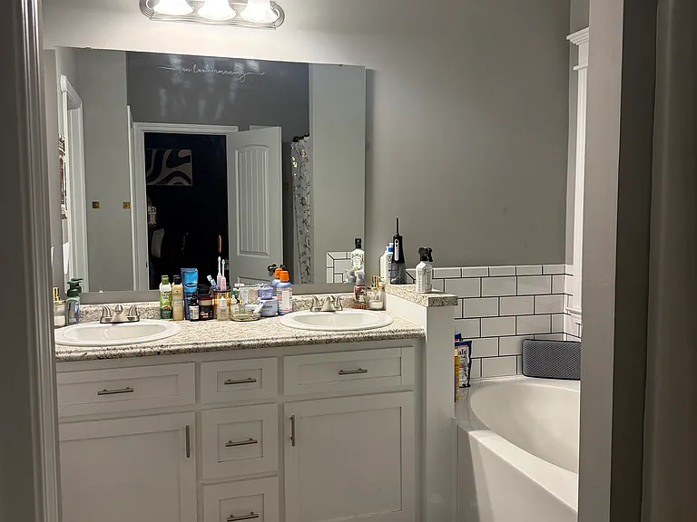 154 Taylors Creek Dr — Photo 13