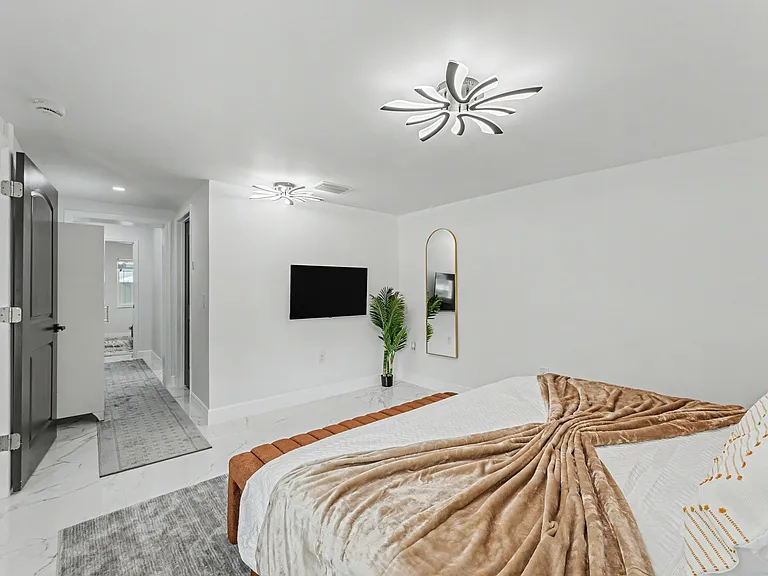 14109 W Parsley Dr — Photo 36