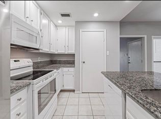 11711 Memorial Dr APT 510, Houston, TX 77024