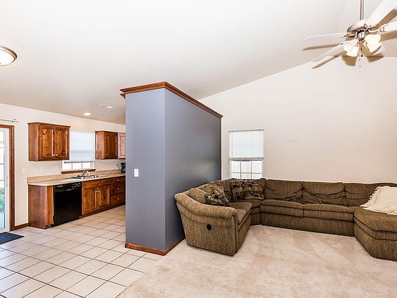 4th image of 507 Stonemont Dr