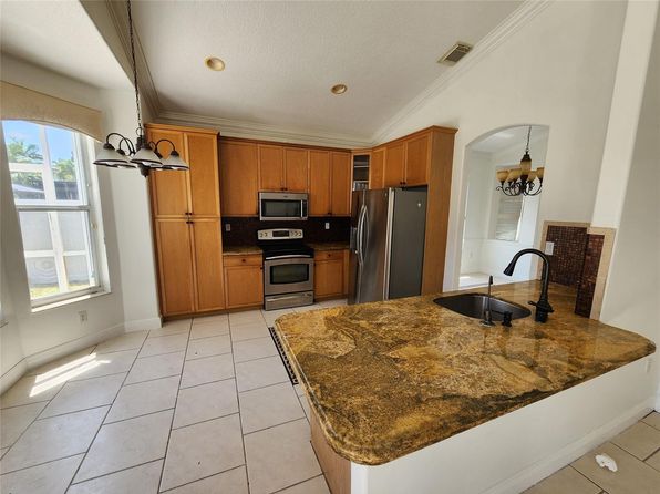 18841-18841 SW 29th Ct