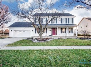 1140 Oriole Dr, Bowling Green, OH 43402