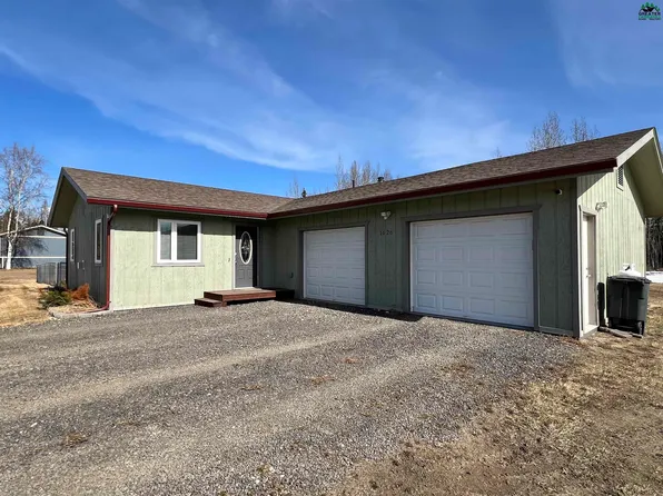 1626 Palomino Dr, North Pole, AK 99705