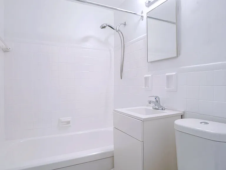 355 Melvin Ave — Photo 11