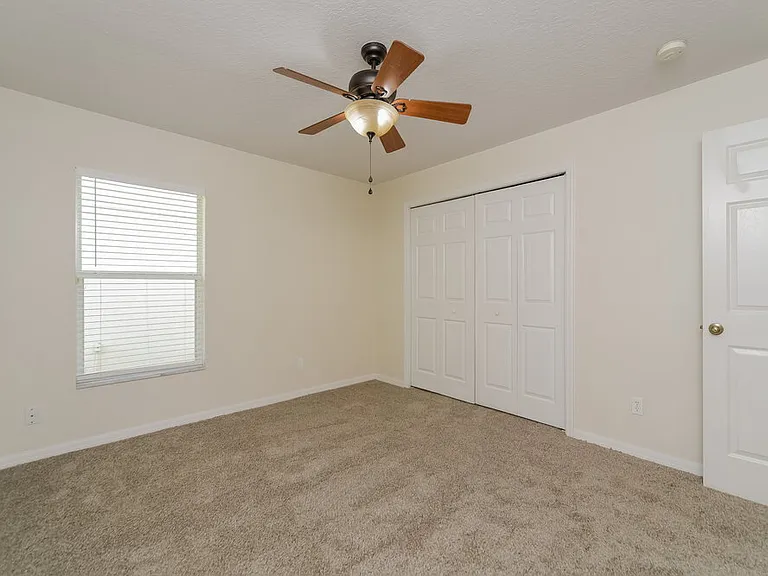 735 Windrose Dr — Photo 13