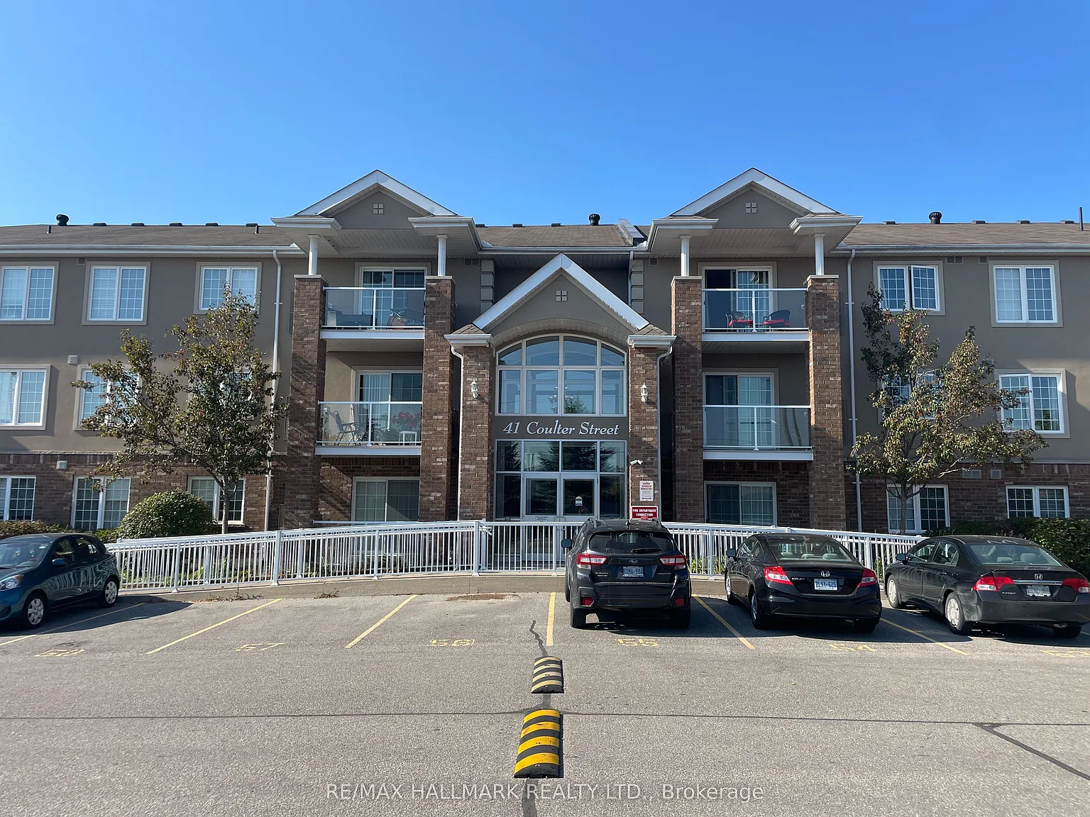 2 bed, $2,100 — Photo 1