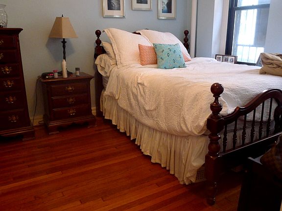 5th image of 415 W 24th St APT 1C
