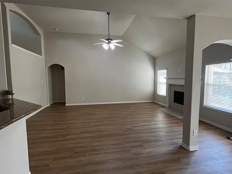 10621 Sunflower Dr — Photo 10