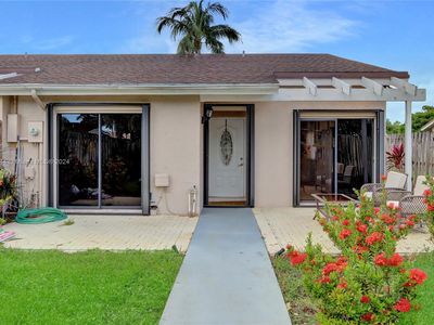 5045 E Lakes Dr, Pompano Beach, FL, 33064