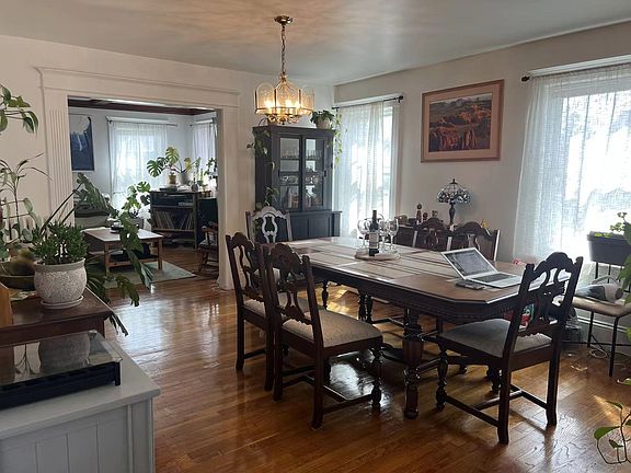 5th image of 667 Belmont St #2