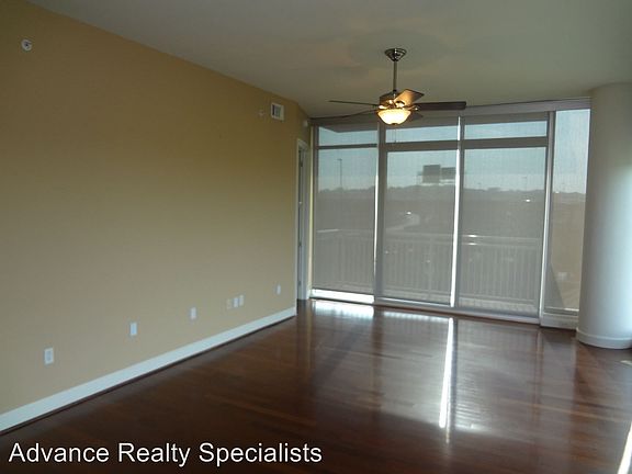 3rd image of 301 Virginia St #U614