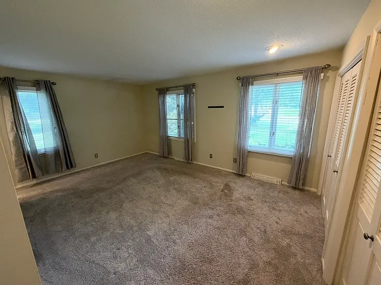 6908 Paiute Cir — Photo 11