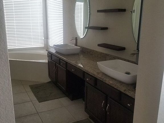 5th image of 11214 W Sunflower Pl