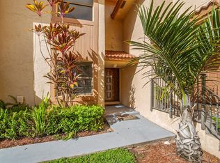 1013 SW 112th Ter, Hollywood, FL 33025