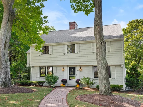 1 Overlook Way, Winchester, MA 01890