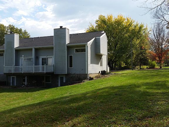 2nd image of 5277 NW Torgerson Dr #5277