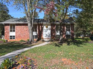 10421 Pinedale Dr, Knoxville, TN 37922