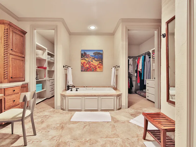 9201 York Pl — Photo 18