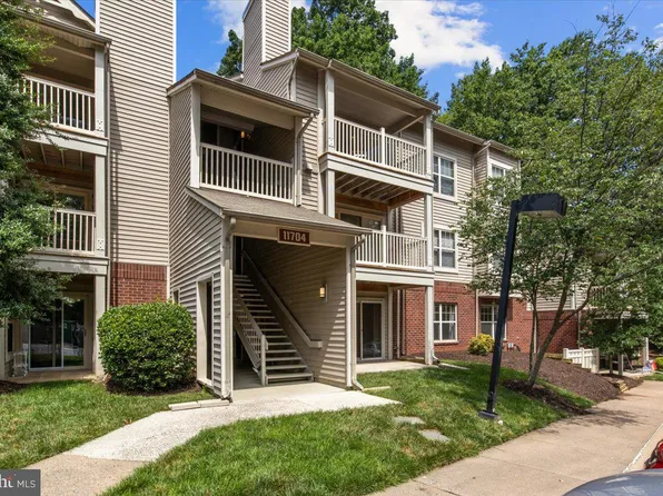 11704 Olde English Dr Unit B, Reston, VA 20190