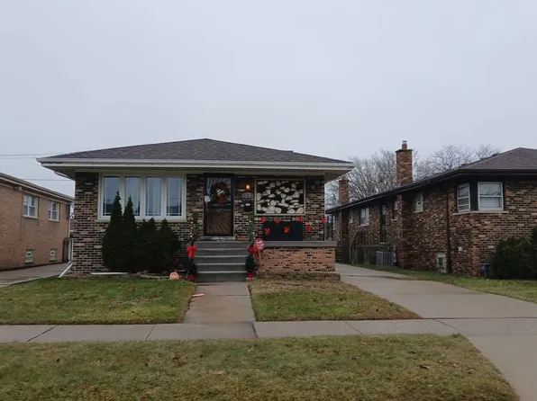 523 Oglesby Ave, Calumet City, IL 60409