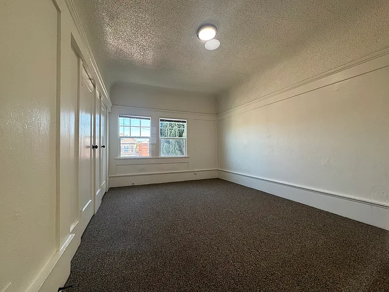 3647 West St — Photo 9