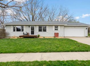 5637 Blue Sage Rd, Waterloo, IA 50701