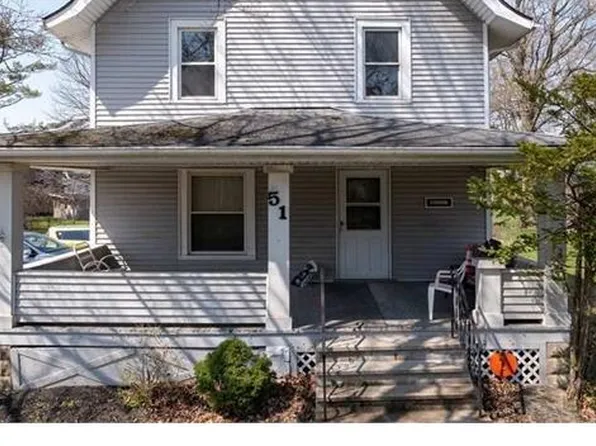 51 Center Rd #1, Bedford, OH 44146