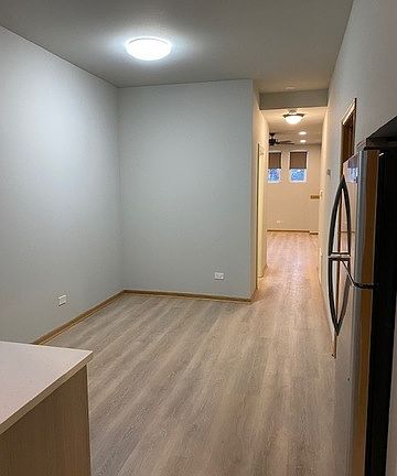 4th image of 1547 W Augusta Blvd #Gdn