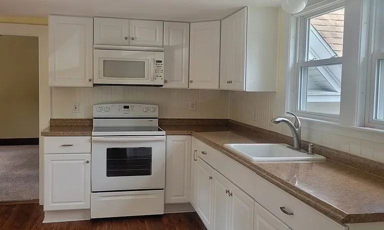 154 Park St #2 — Photo 3