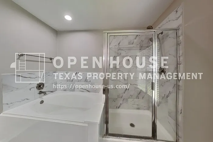 22923 Rainbow Bend Ln — Photo 11