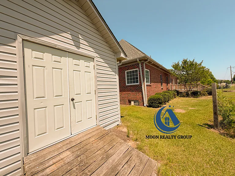 106 E Wendy Way — Photo 21