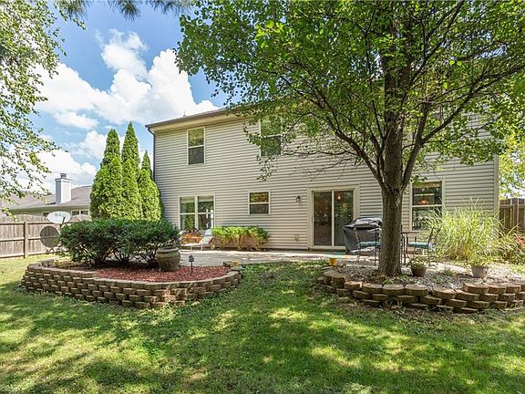 2nd image of 14192 Cliffwood Pl