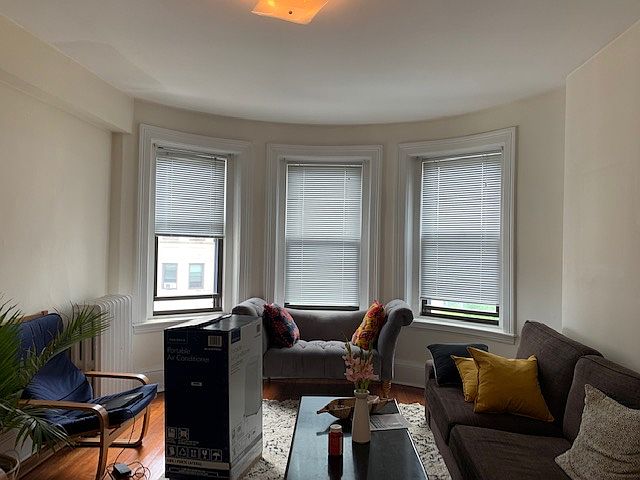 1st image of 885 Mass Ave