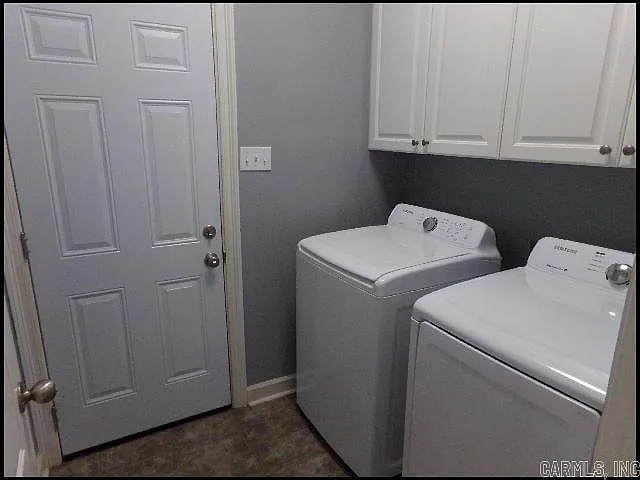 209 Chalamont Ln — Photo 19