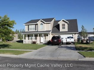 164 S 1100 E, Hyrum, UT 84319