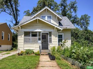 3820 Maple St, Omaha, NE 68111