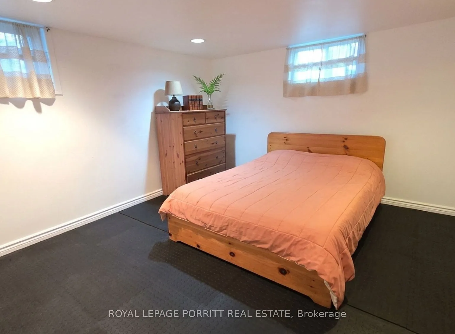 1 bed, $1,600 — Photo 3
