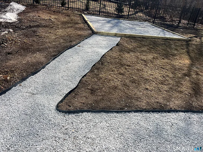 100 Holmes Ave #1 — Photo 21