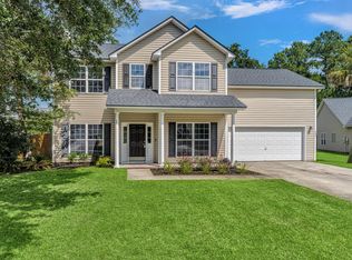 402 Barreling Ct, Moncks Corner, SC 29461